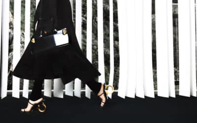 LA SANDALE FERRAGAMO ELINA POUR CE PRINTEMPS ÉTÉ 2023