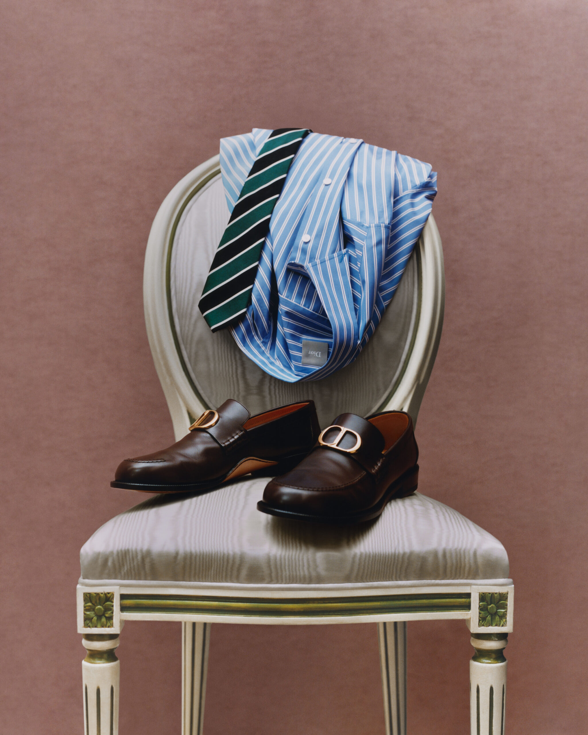 DIOR SUMMER 2026 COLLECTION_VISUELS_STILL LIFE ON SHOW VENUE BY MAX CORNWALL (13)