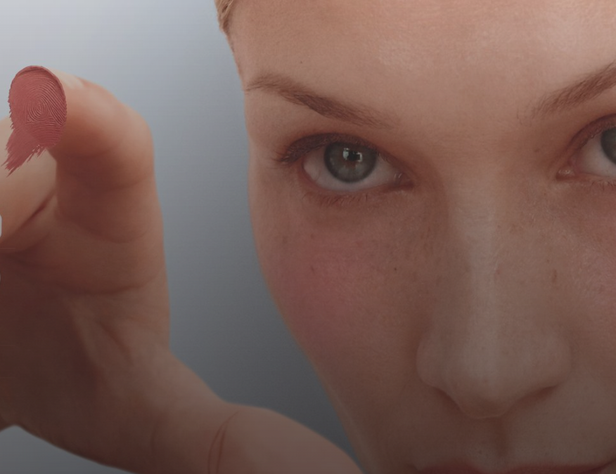 PRADA BEAUTY TOUCH COLLECTION DE BLUSH CRÈME-POUDRE