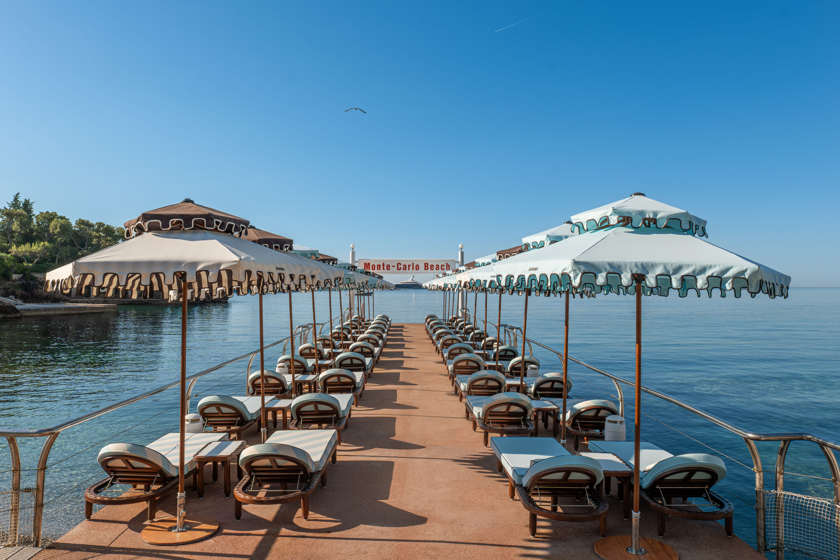 Jacquemus x Monte-Carlo Beach – 2026 @Monte-Carlo SBM (2)
