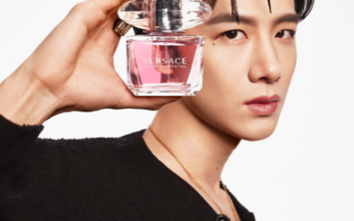 Versace annonce la nomination de Bai Jingting en tant que nouvel ambassadeur mondial des parfums.