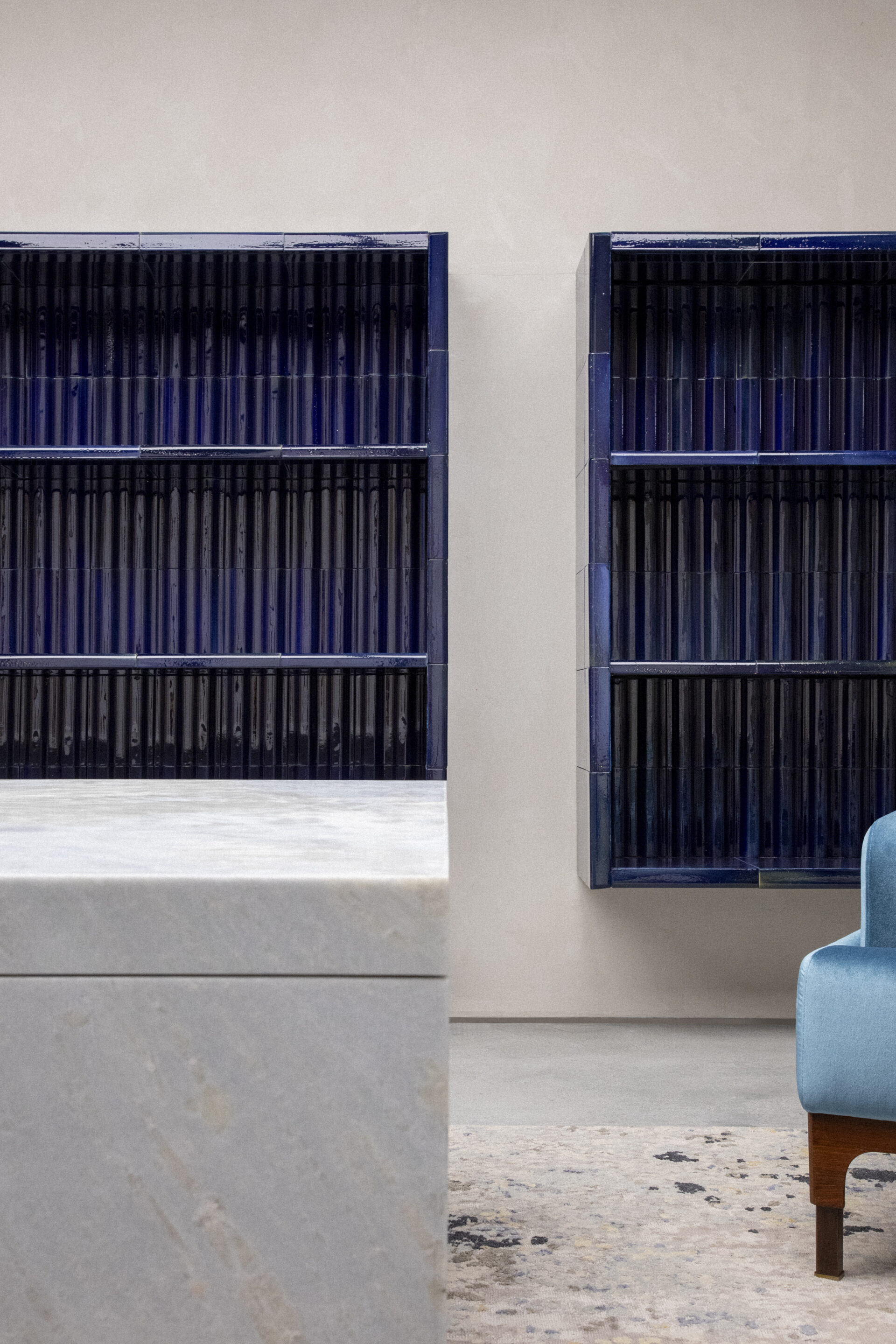 SAINT_LAURENT_NAPLES_STORE_1_HR